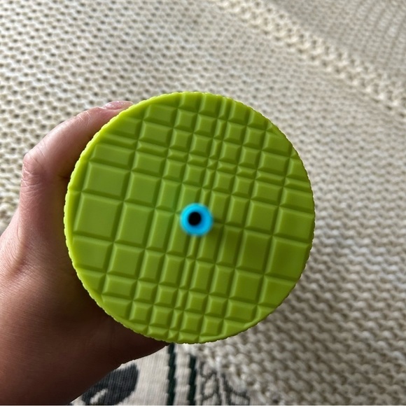 Starbucks 2023 LATAM Mexico Neon Green Venti Tumbler Cup - Picture 5 of 8